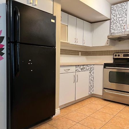 One Bedroom, One Living Room, One Kitchen And One Bathroom With Independent Access Richmond Exterior foto
